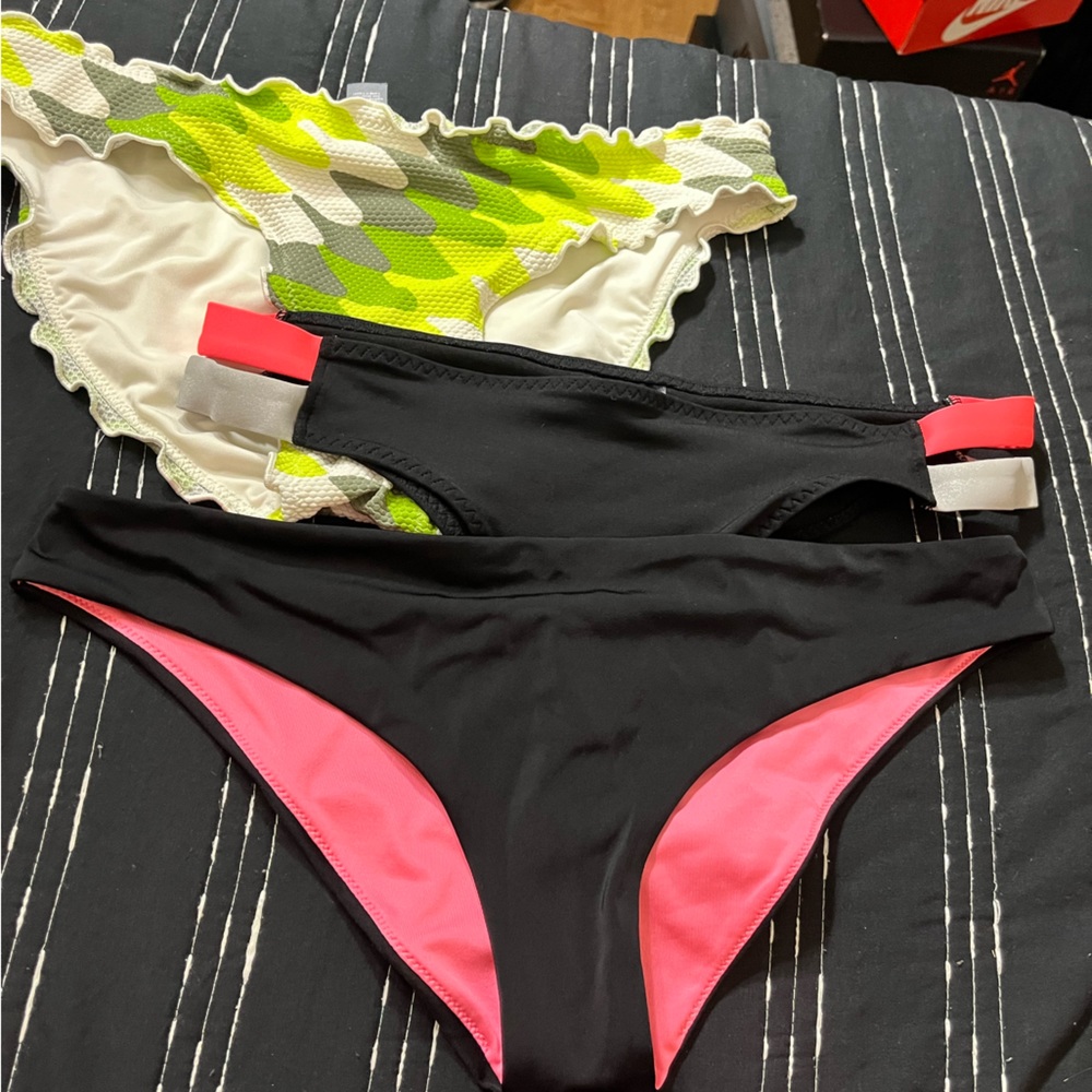 Name, brand bikini bottom